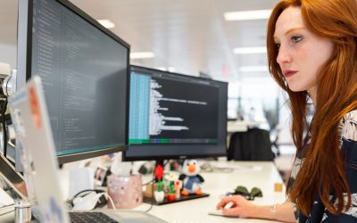 Plongée dans le Métavers : Quand les Formations Informatiques Dépassent le Réel